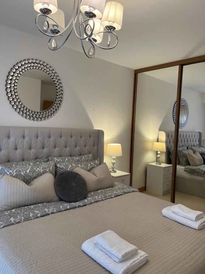לונדון Two Double Bedroom Duplex Flat מראה חיצוני תמונה